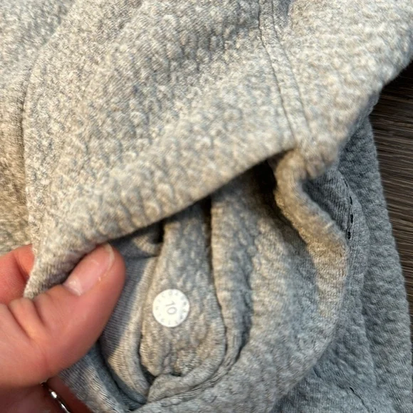 Lululemon Zip Up - Picture 2 of 5